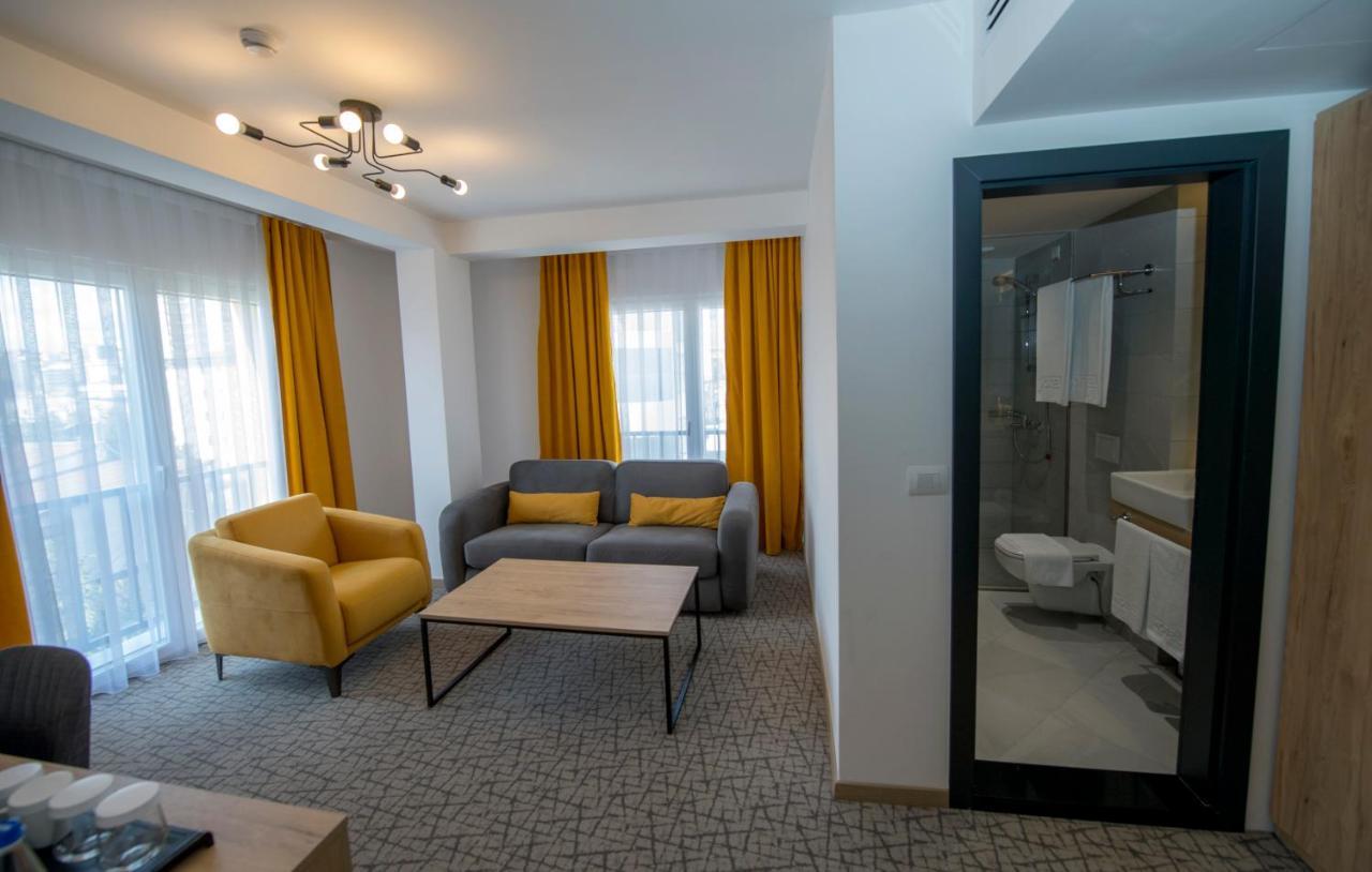 City Inn Pristina Exterior photo