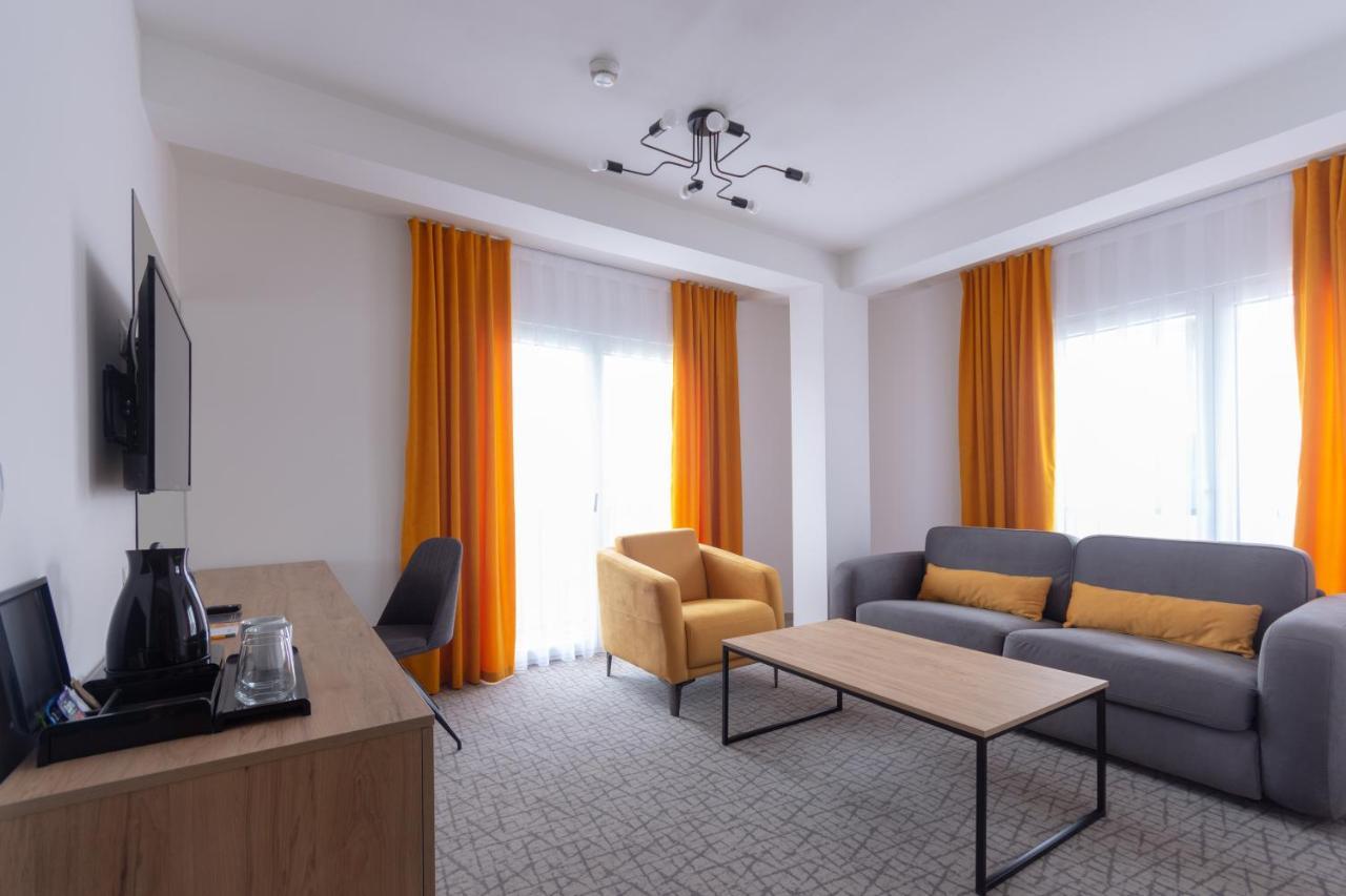 City Inn Pristina Exterior photo