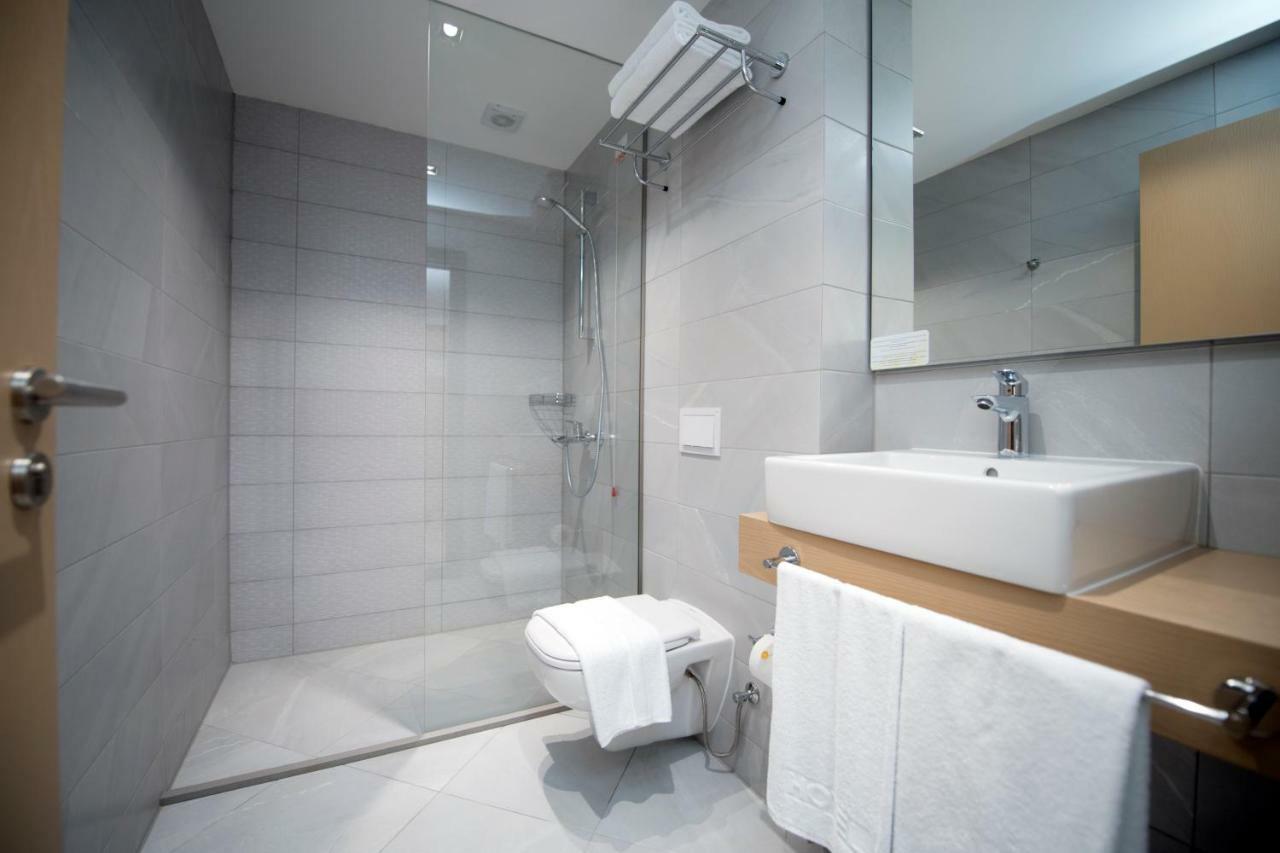 City Inn Pristina Exterior photo